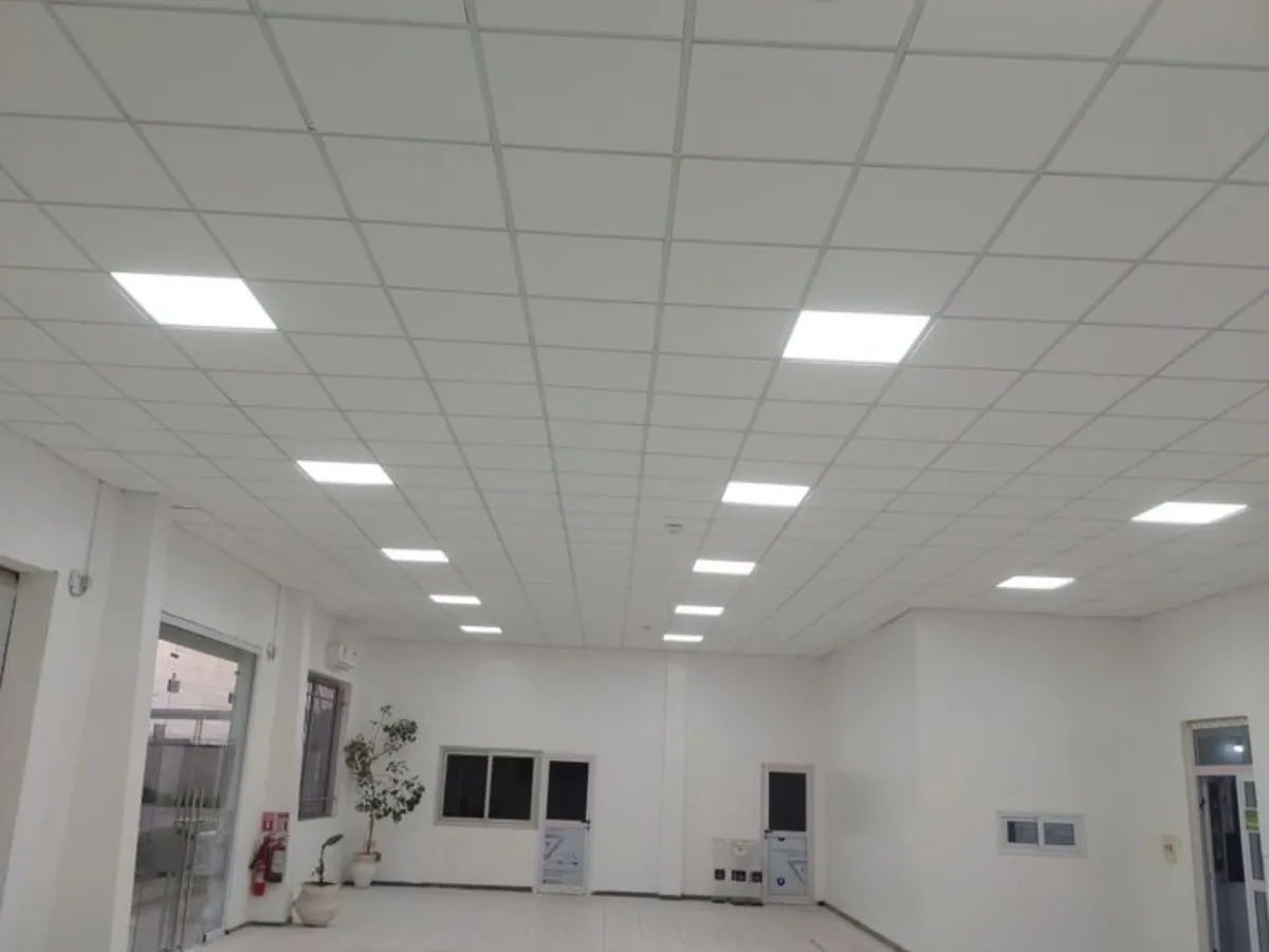 Armstrong (Grid) Ceiling